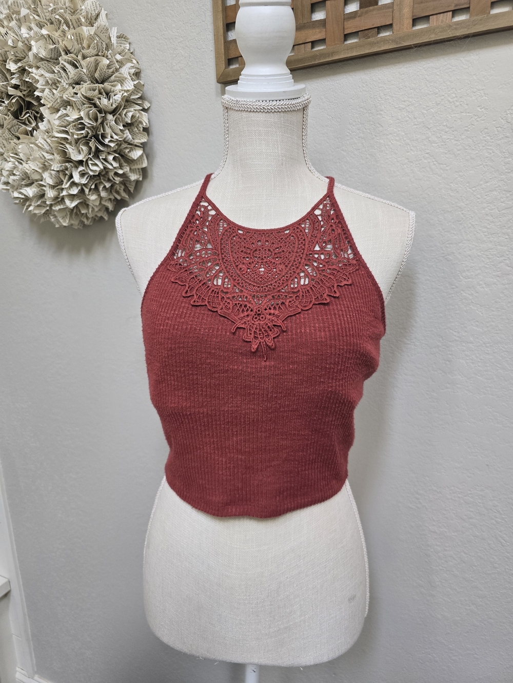 Lace-Detail Halter Crop Top - Rust Red